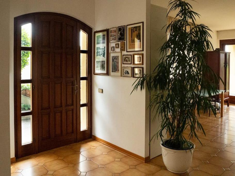 La Tua Villa Sul Lago - Casa Kollegger Luino Exterior foto