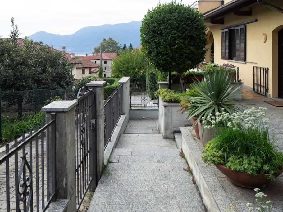 Amazing 3 Bedrooms Villa With Lavish Garden, Breathtaking Lake And Mountains View Luino Exterior foto