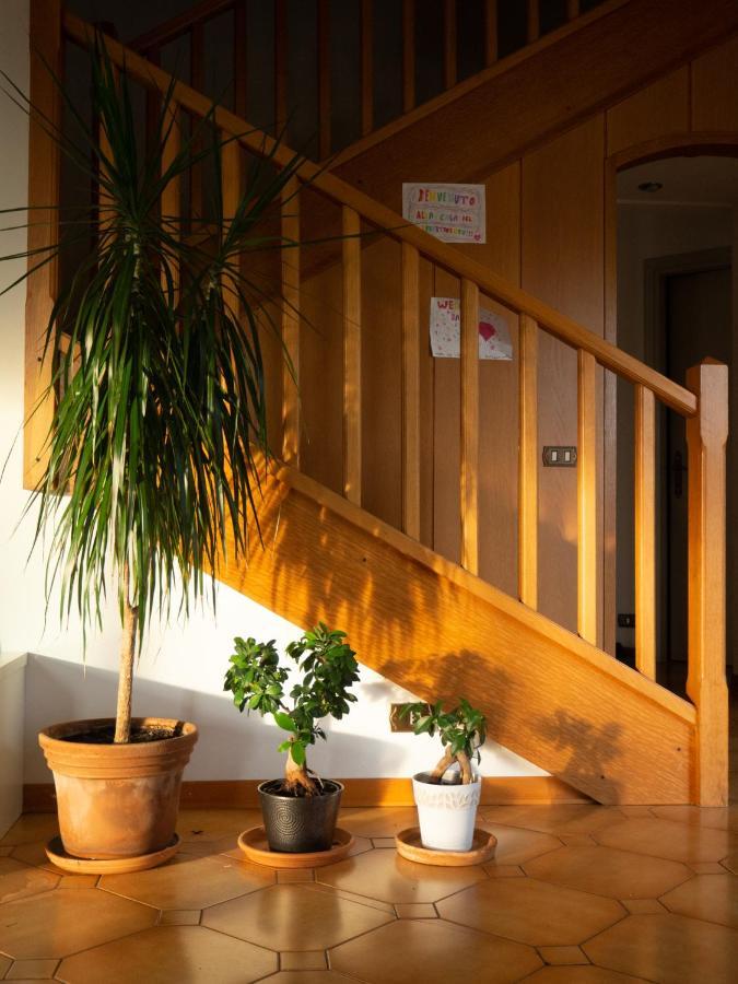 La Tua Villa Sul Lago - Casa Kollegger Luino Exterior foto